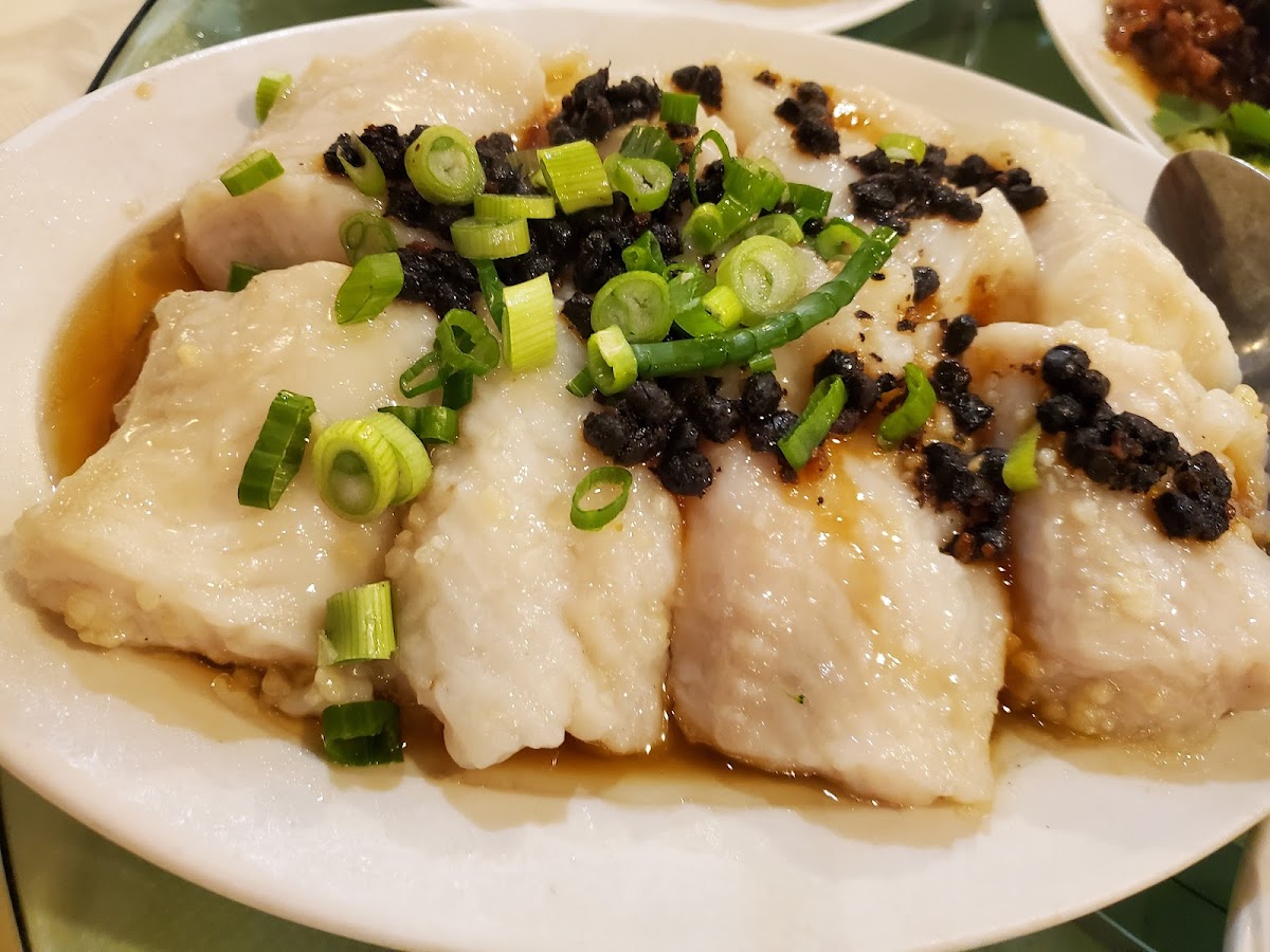 Lougheed Wonton Restaurant - Photo 5