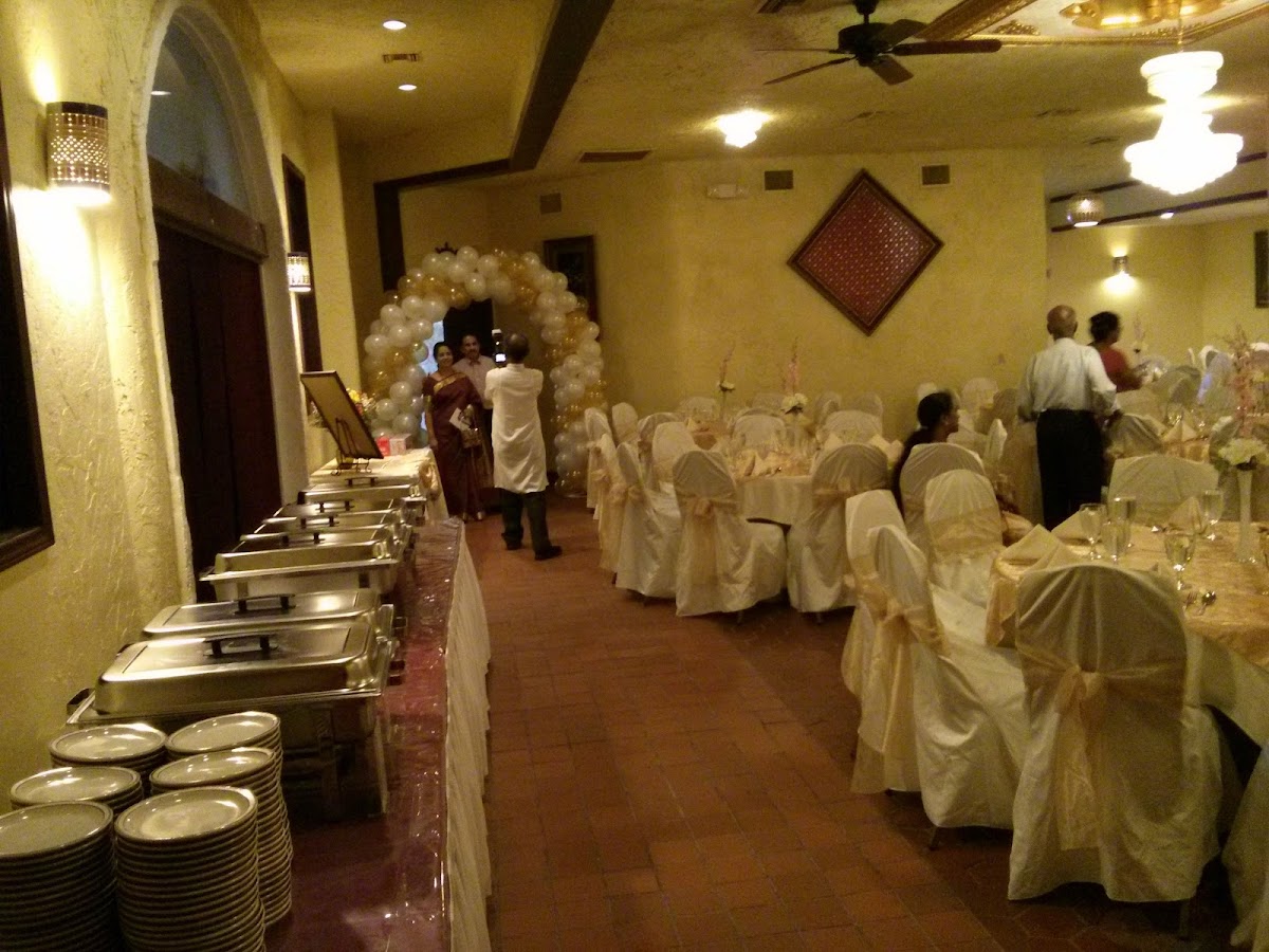 Ghazal India Cafe - Photo 3