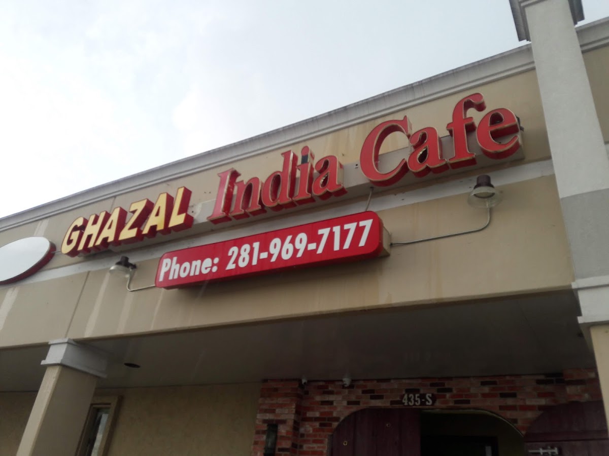 Ghazal India Cafe - Photo 7