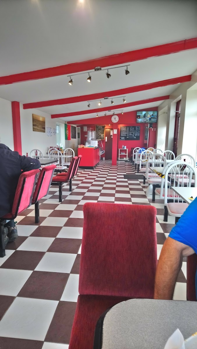 Cheerio Cafe - Photo 5