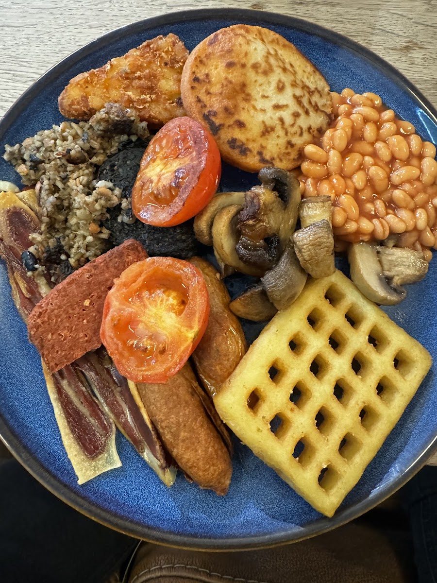 The Hub Cafe - Photo 8