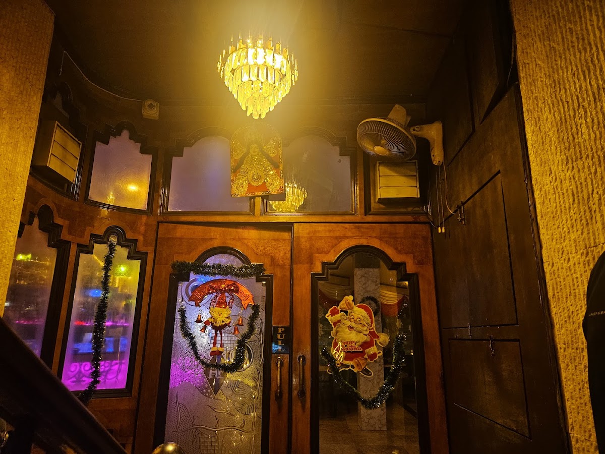 Hang Sang Bar Cum Restaurant