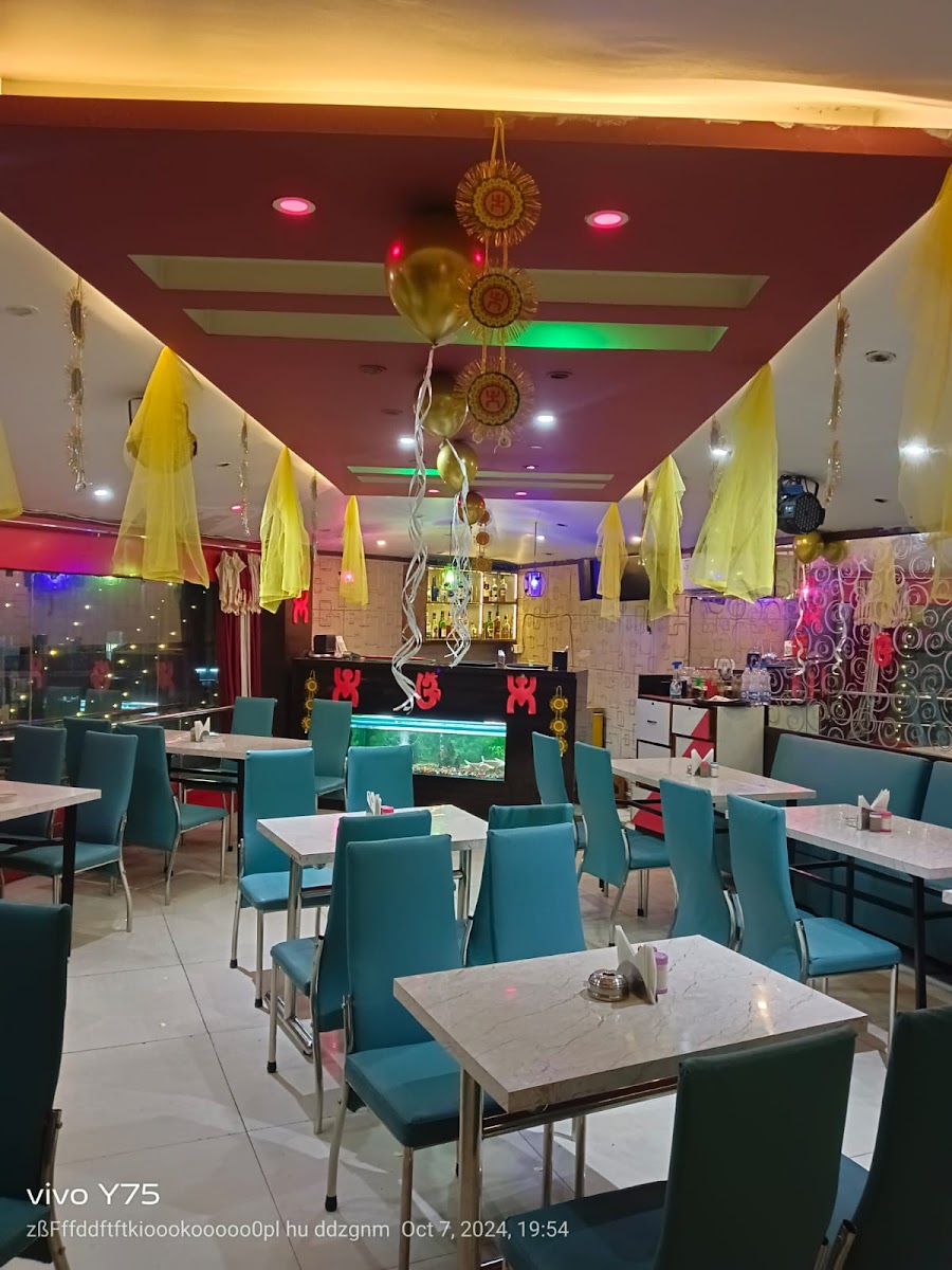 Hang Sang Bar Cum Restaurant - Photo 2