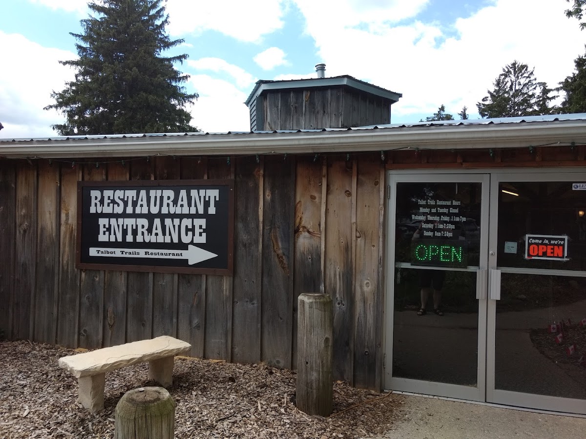 Talbot Trails Restaurant - Photo 9