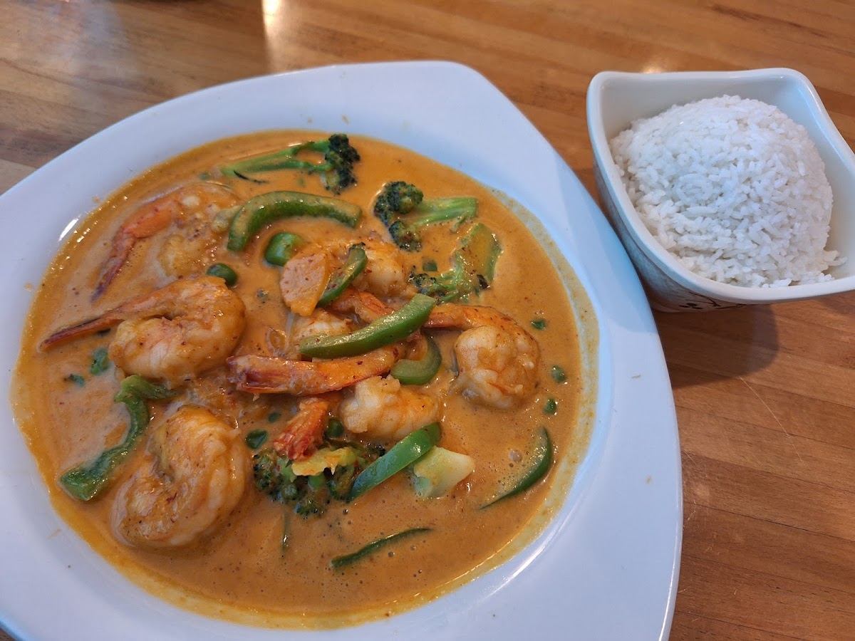 Little Saigon Restaurant - Photo 2
