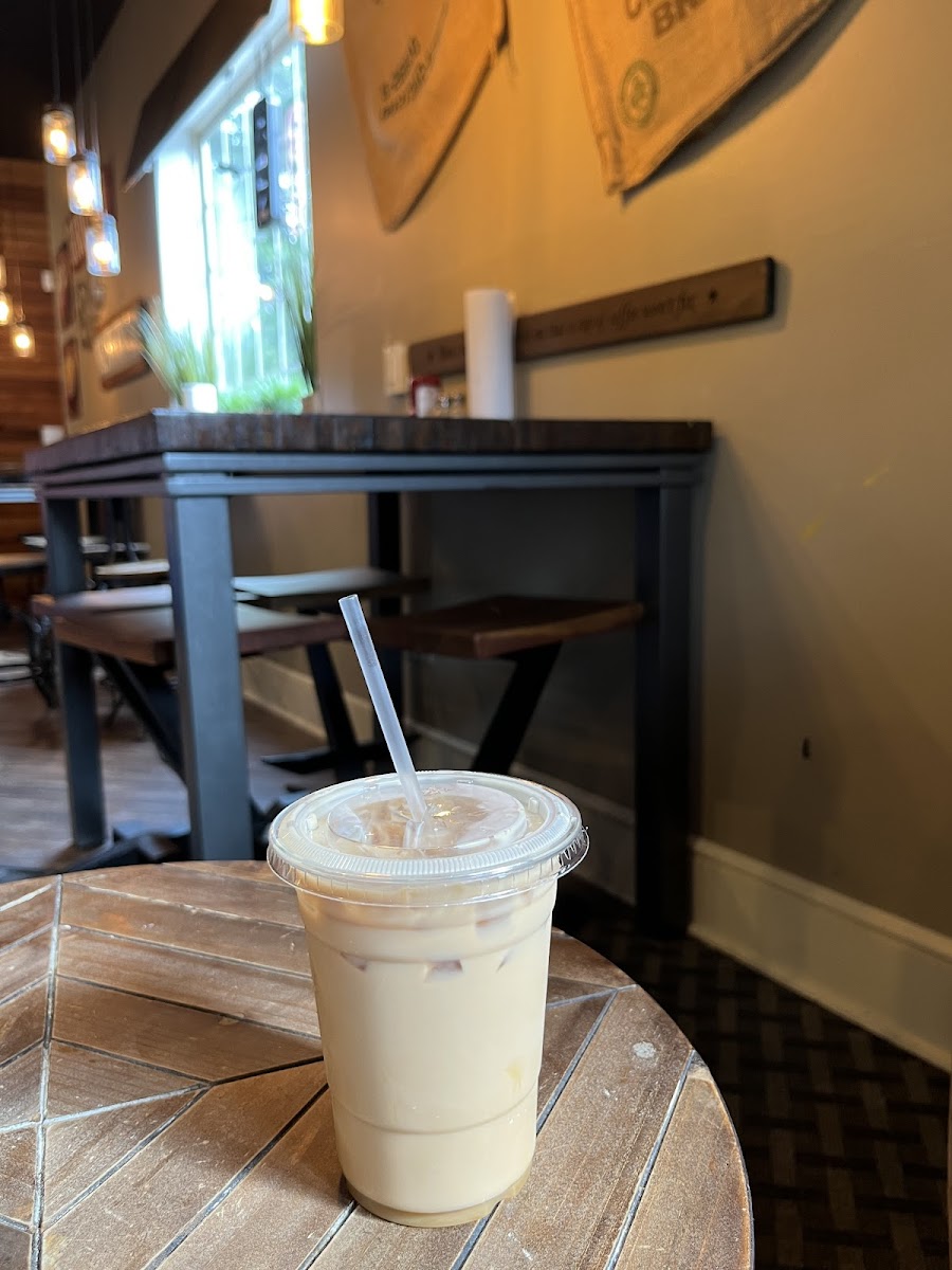 Charleston coffee House - Photo 5