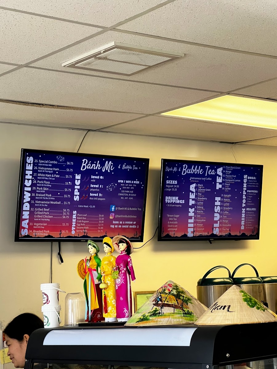 Banh Mi & Bubble Tea - Photo 5