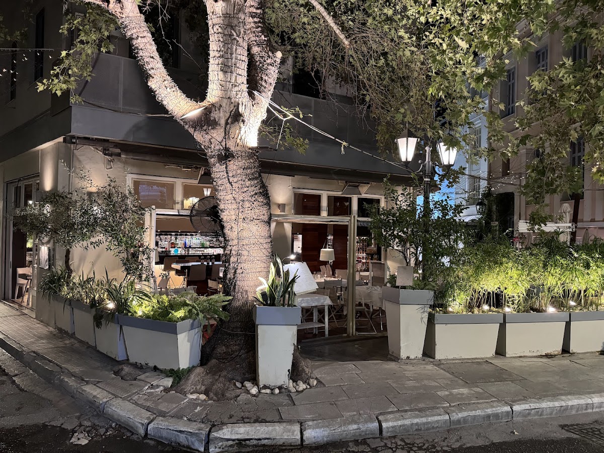 Eat at Milton's - Photo 3