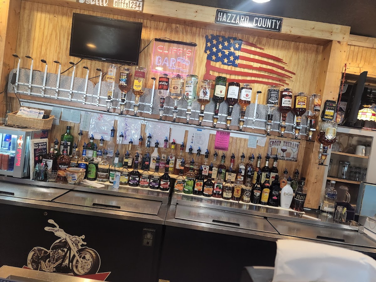 Cliff's Bar