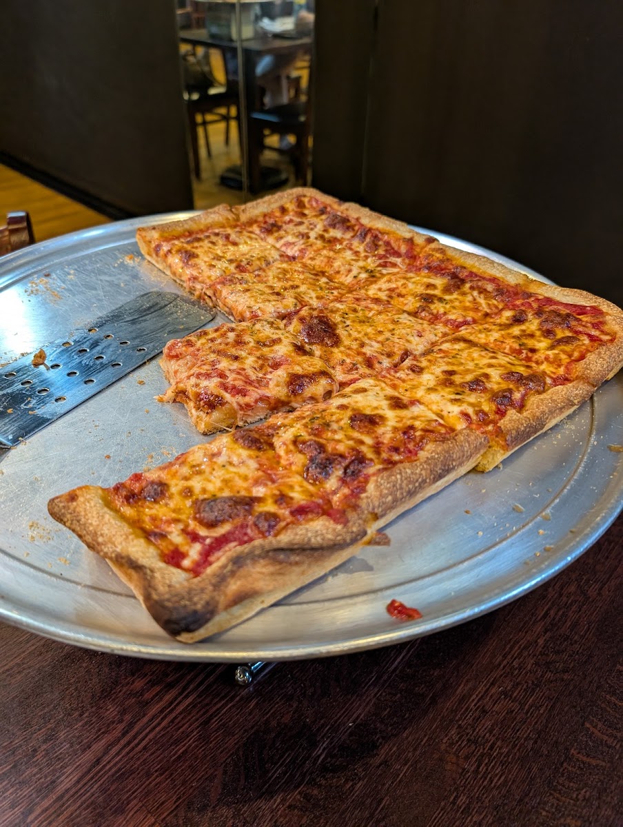 Salvatore’s Pizza & Pasta - Photo 4