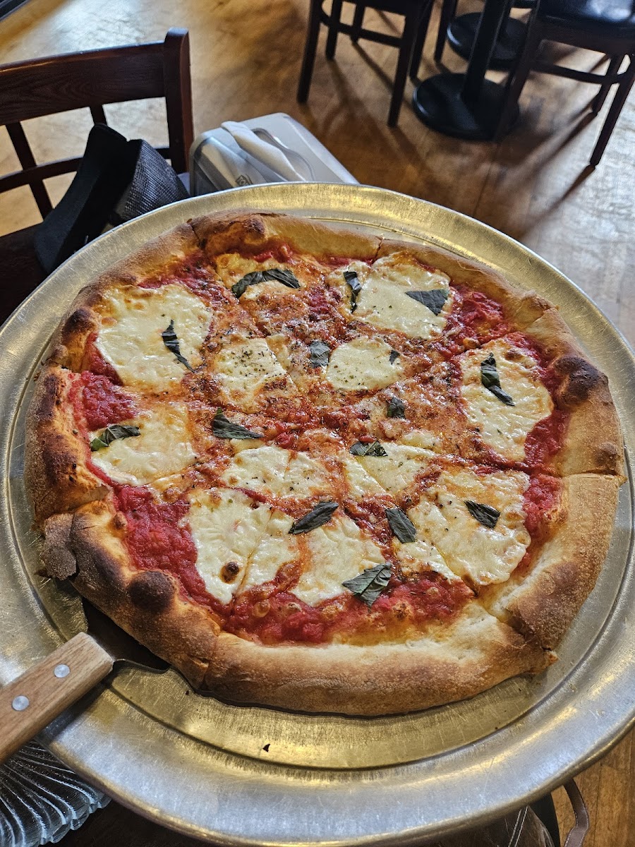 Salvatore’s Pizza & Pasta - Photo 5