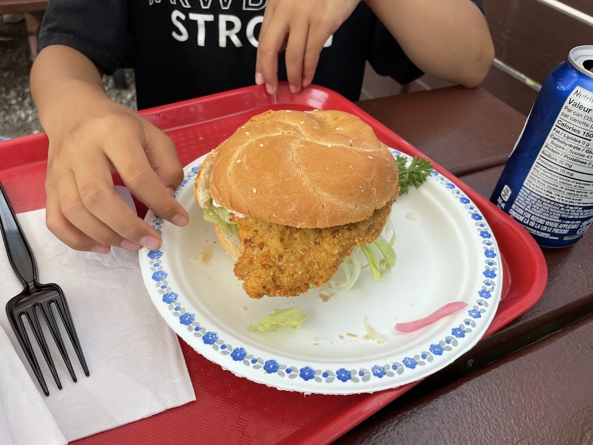 Jennifer's Restaurant-Picnic - Photo 1