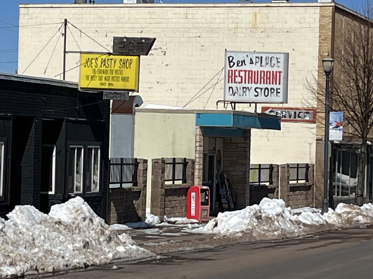 Joe's Pasty Shop To-Go LLC - Photo 2
