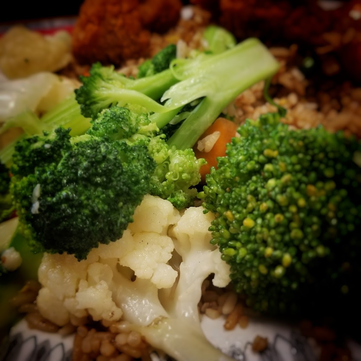 Good Earth Restaurant - Photo 6