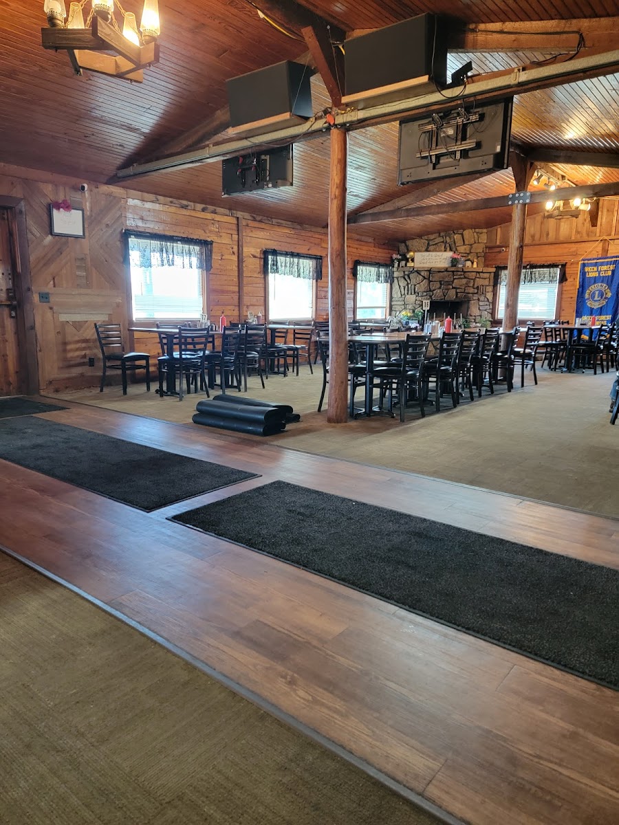 Cattleman's Family Restaurant - Photo 9