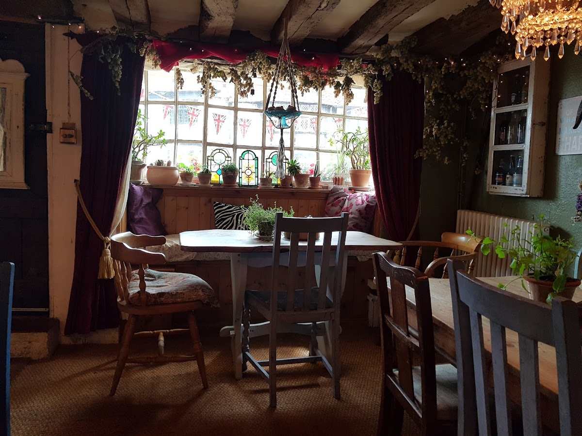 The Bakehouse Cafe - Photo 2