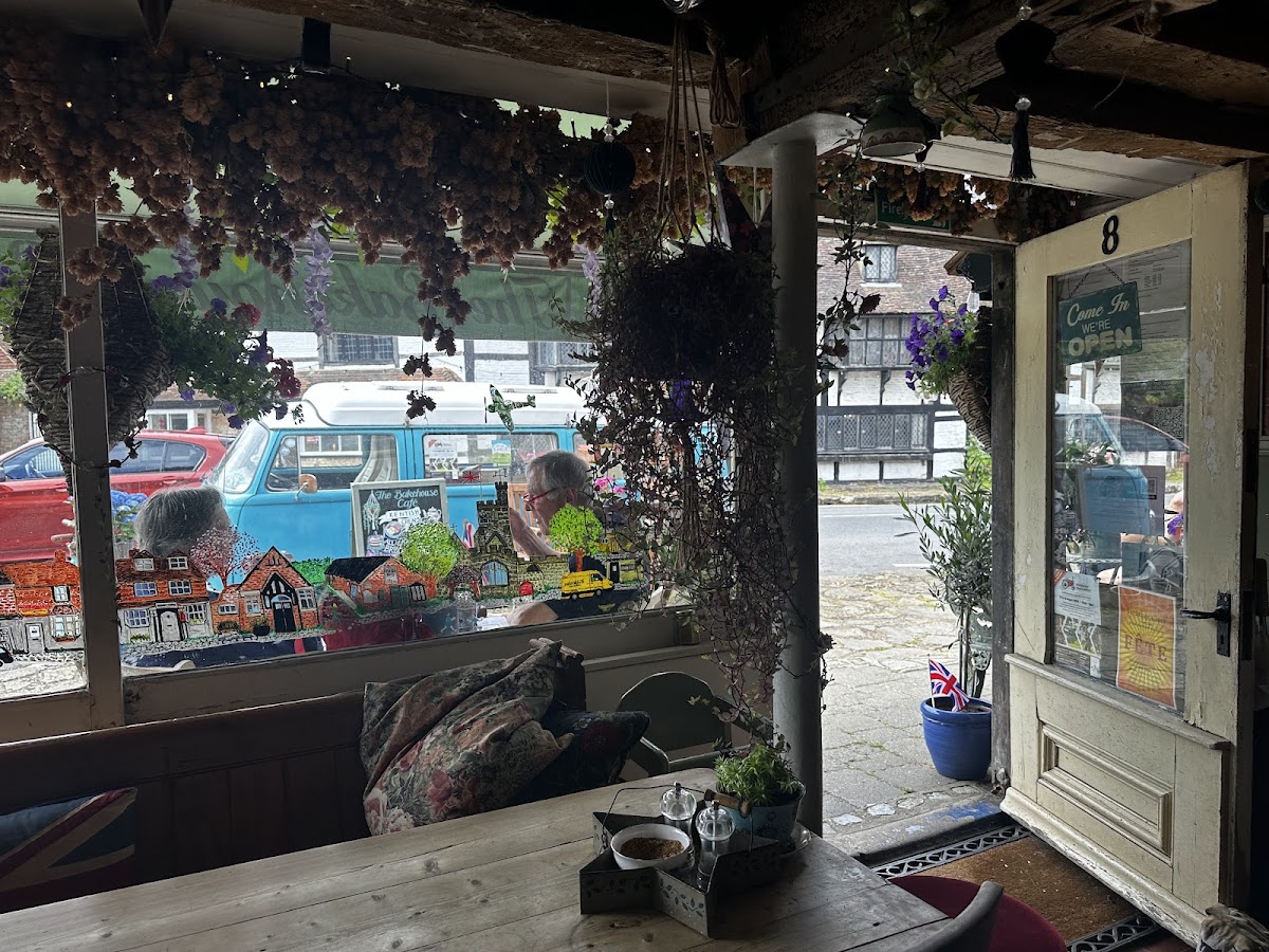 The Bakehouse Cafe - Photo 3