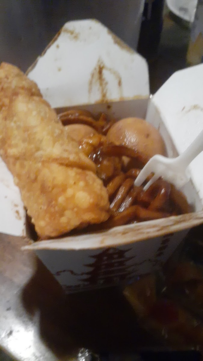 Ma Wongs Carryout - Photo 4