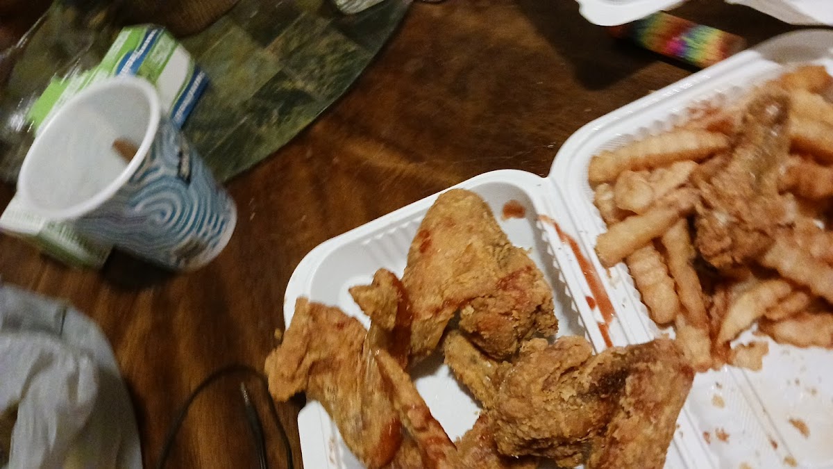 Ma Wongs Carryout - Photo 6