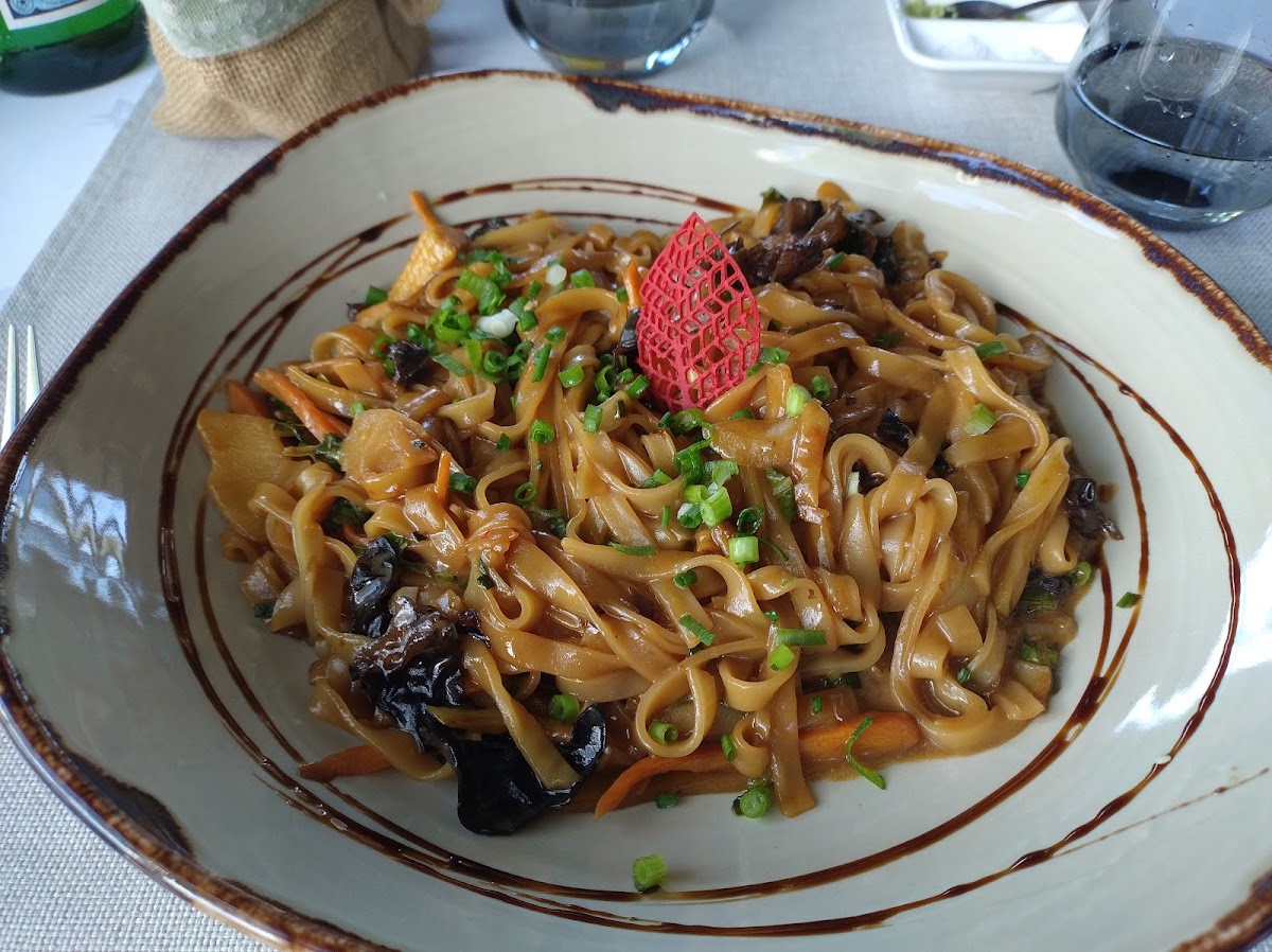 Sauterelle Restaurant - Photo 6
