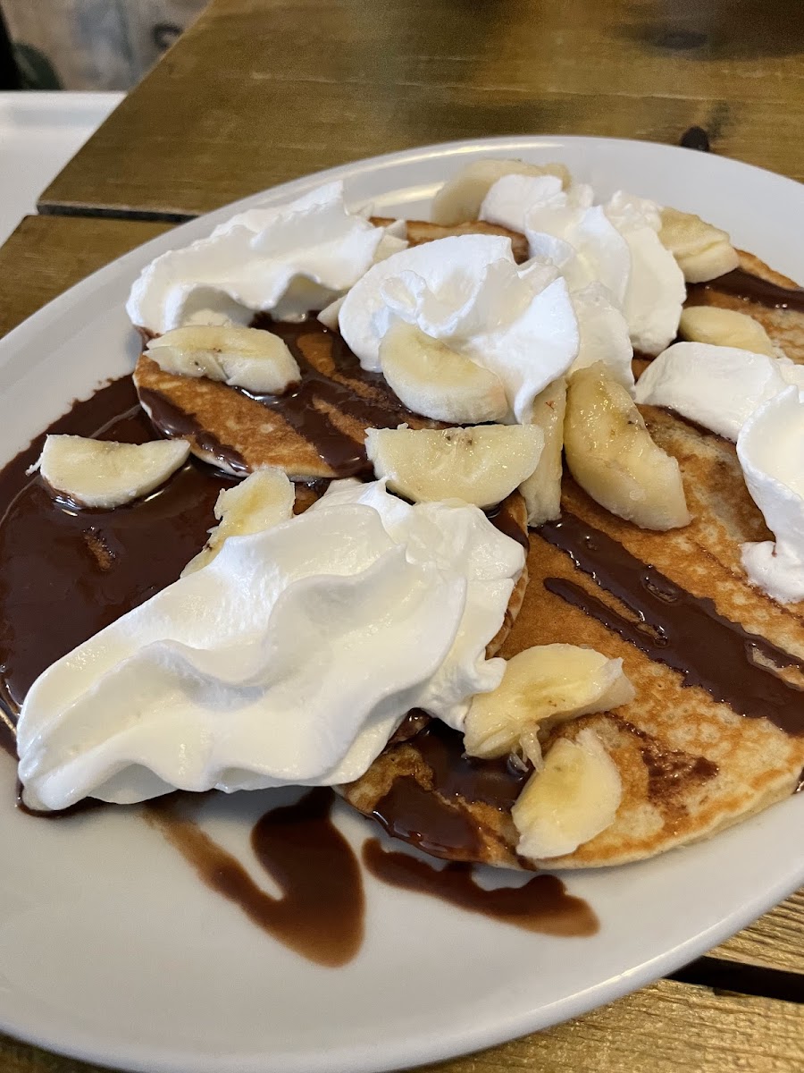 TOAST Cafe & Deli - Photo 6