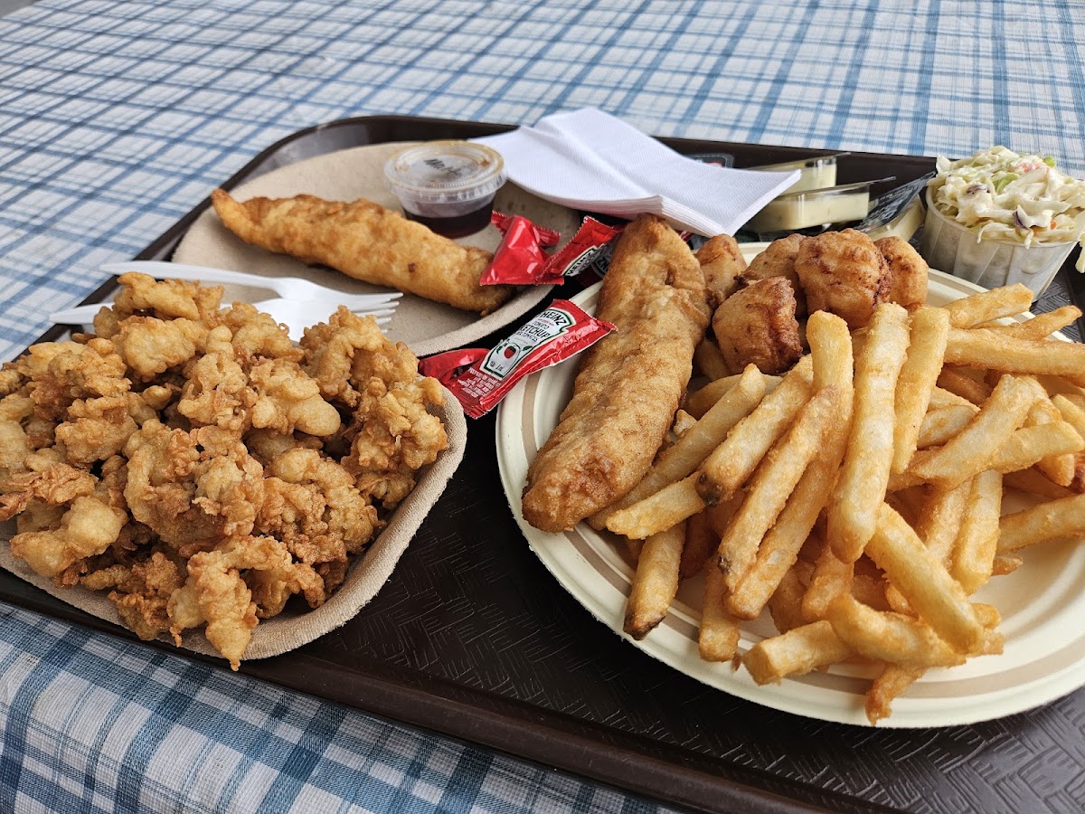 Granny's Seafood Restaurant and Ice Cream Parlour - Photo 1
