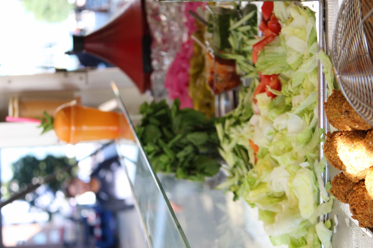 HUMMUS HOUSE UK - Photo 5