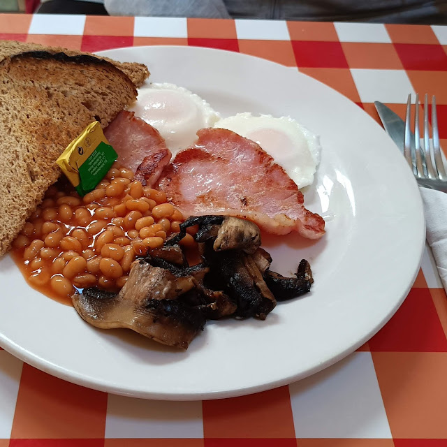 Eggs Chips & Beans
