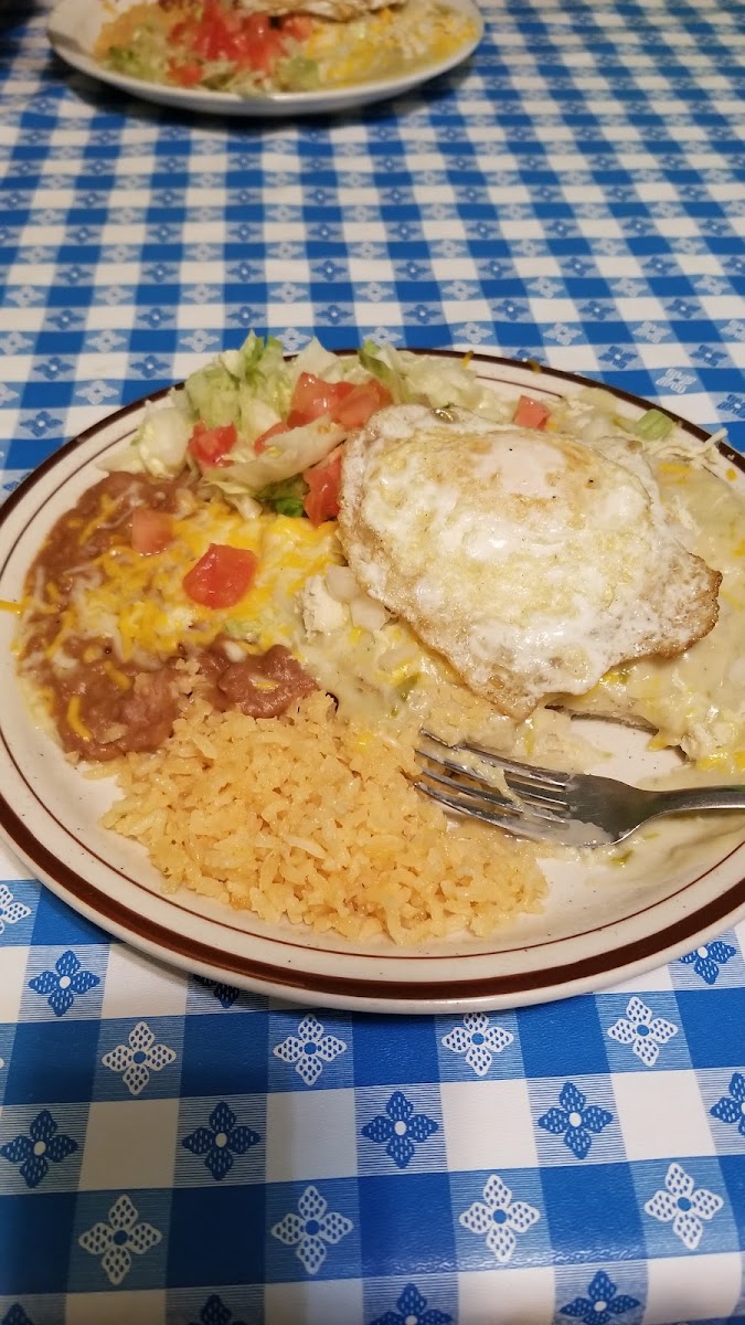 Almas Mexican Restaurant - Photo 2