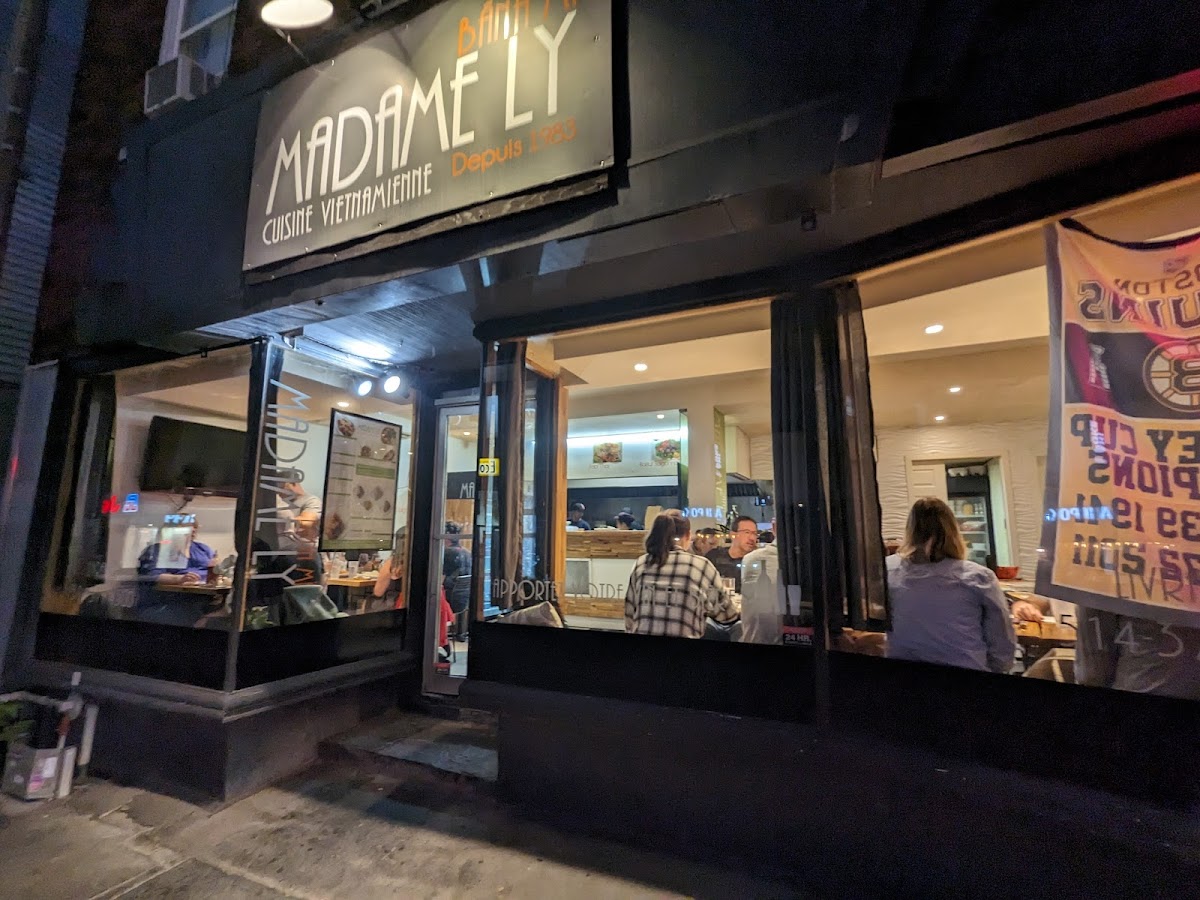 Banh Mi Madame Ly - Photo 3