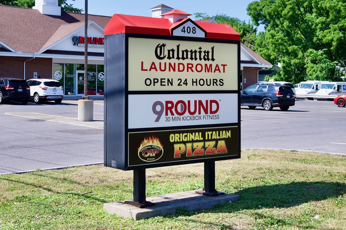 OIP-Original Italian Pizza - Photo 4
