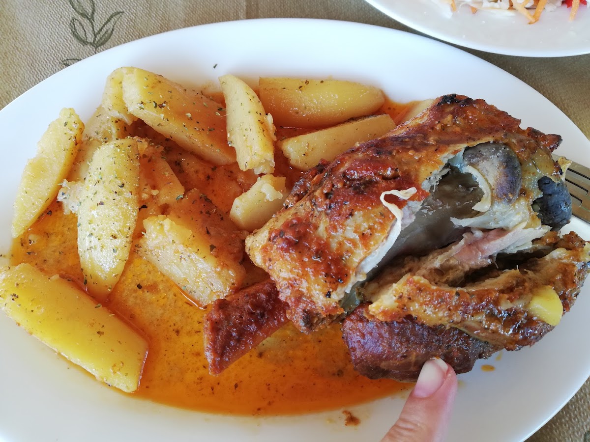 Mrs. Maria's Kitchen - Photo 9
