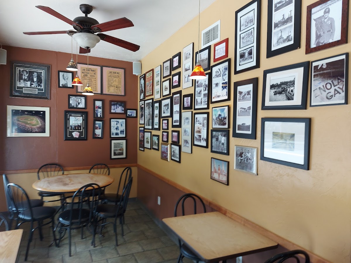 Napoli Italian Deli & Catering - Photo 8