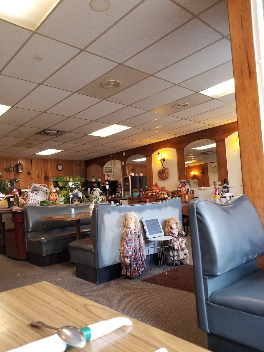 Wallys Cafe - Photo 7