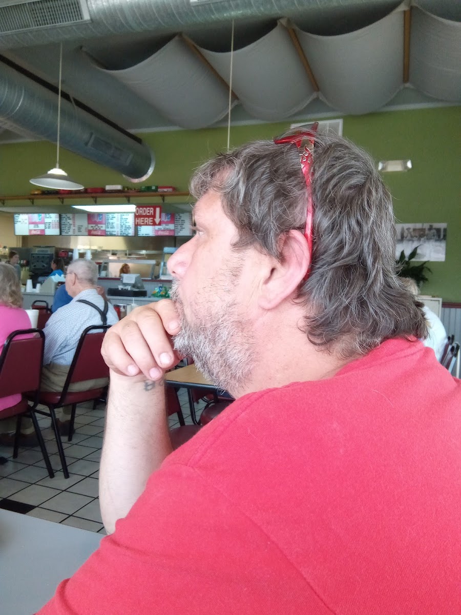 Depot Bar-B-Q - Photo 6
