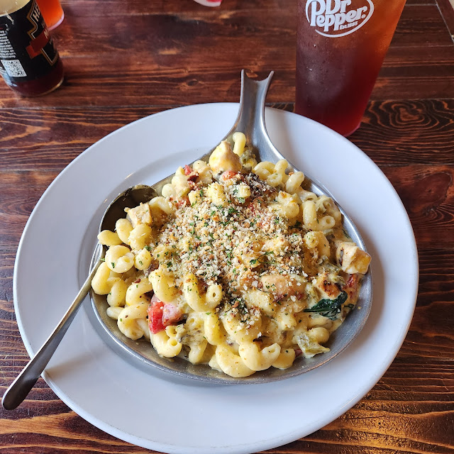 Boxcar Mac & Cheese