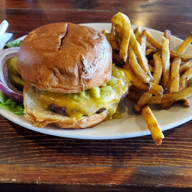 Green Chile Cheeseburger