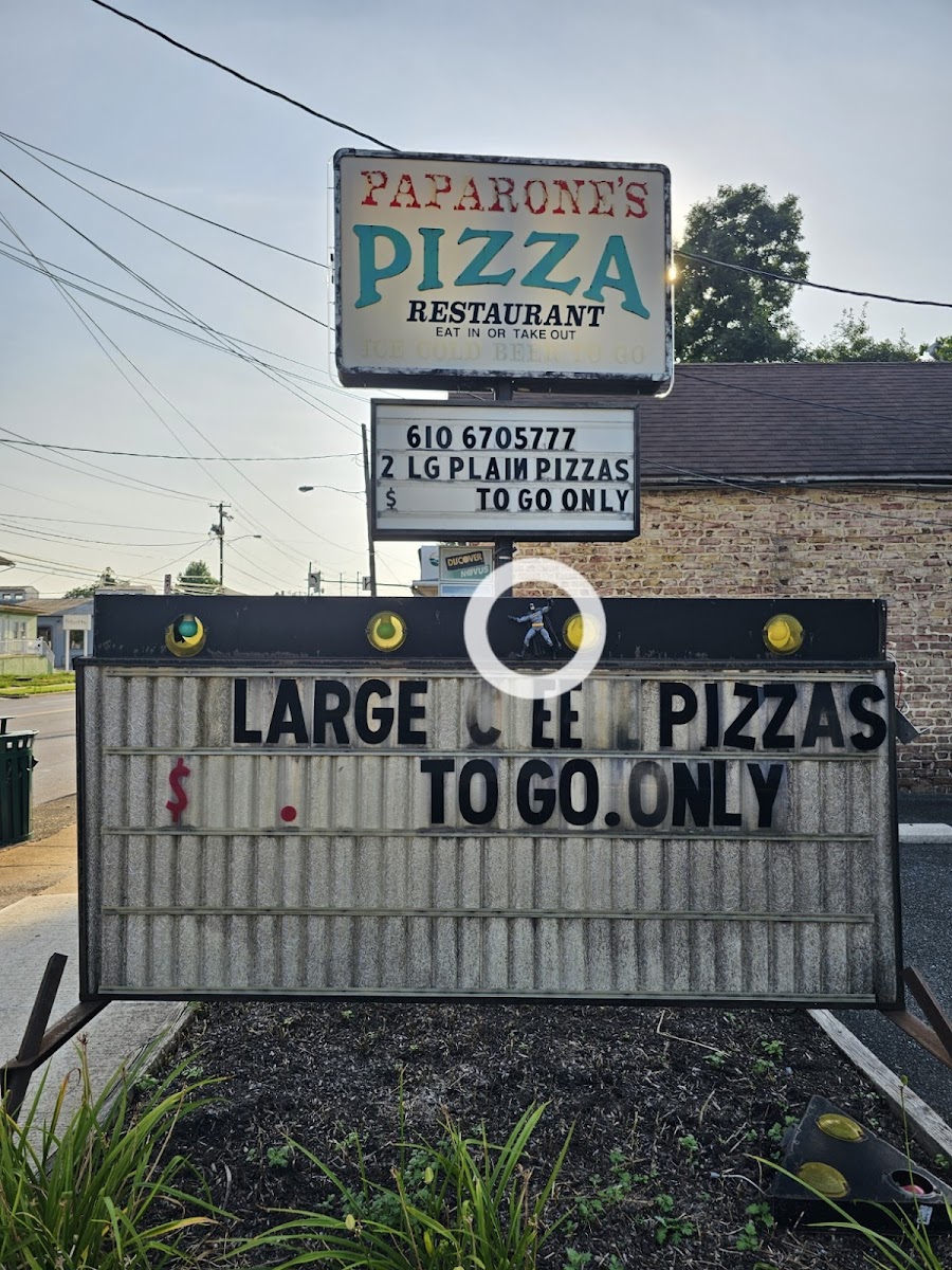 Paparone's Pizza - Photo 3