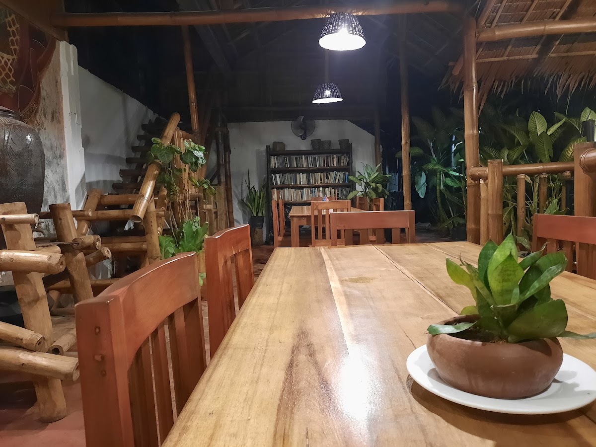 Neva’s Place - Photo 6