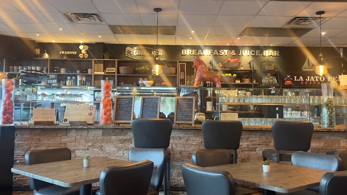 LA JATO RESTAURANT - Photo 4