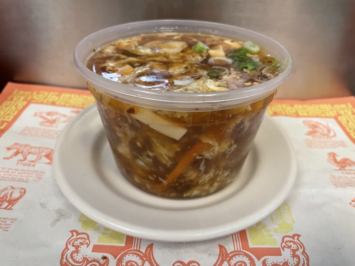 New Hong Kong Wok - Photo 4