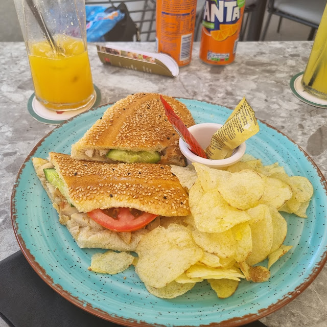 Sandwich