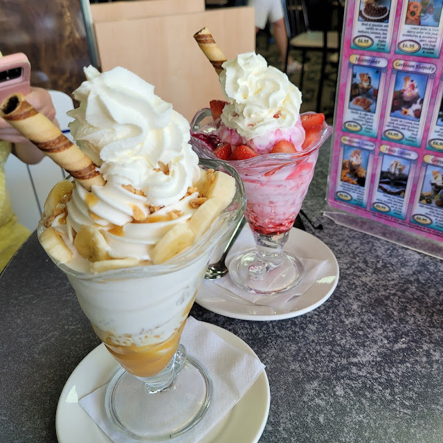 Banoffi Sundae and Strawberry Pavlova Sundae