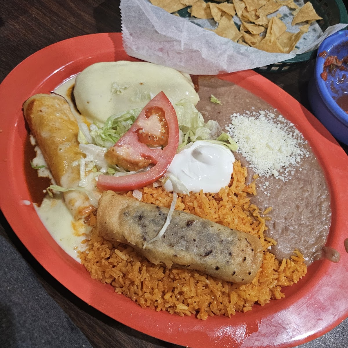 Casita Luna Mexican Restaurant - Photo 1
