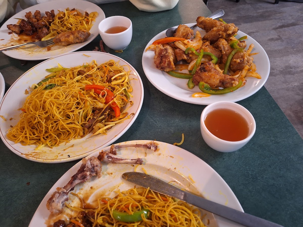 Harvest Heights Restaurant - Photo 1
