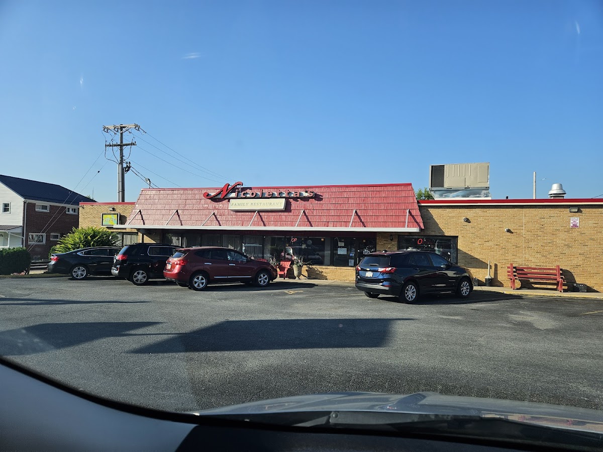 Nicoletta's Family Restaurant - Photo 3