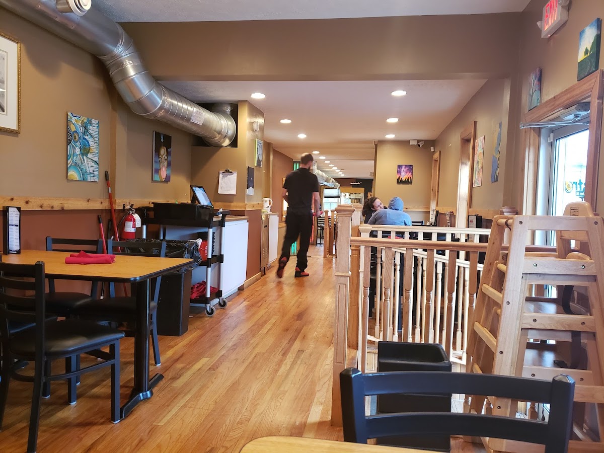 The New Bistro On Taylor Street - Photo 5