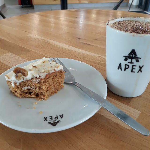 Coffee and Walnut Slice