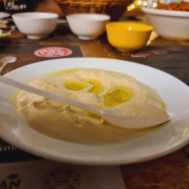 Hummus