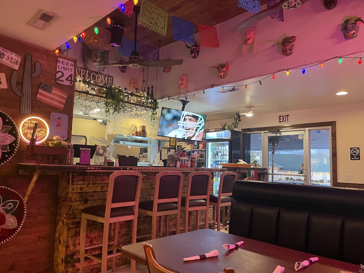 Maria Bonita Mexican Restaurant - Photo 4